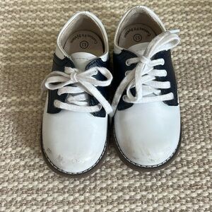 GUC 6.5 toddler footmates navy & white